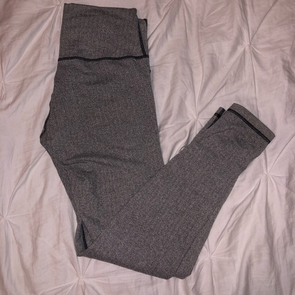 lululemon athletica Pants - lululemon leggings